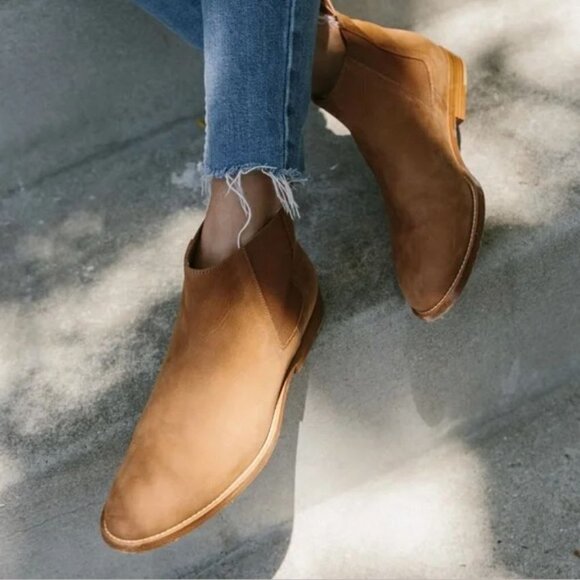 Jenni Kayne Italian Suede Slip On Chelsea Ankle Boots Walnut Size 11 - Picture 1 of 13